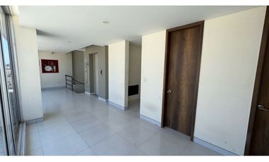 Venta de Oficina, Edf Empresarial, Santa Marta