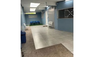 Se vende Casa Comercial o Habitacional Ubicada en Bethania. (AA)