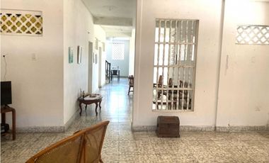 Vendo en Centro histórico excelente propiedad República a