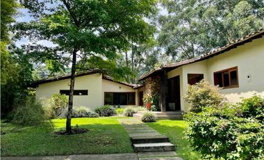 Casa Campestre en venta en La Estrella  - La Tablaza