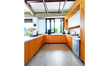 VENDO CASA ENVIGADO ESCOBERO