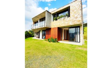 VENDO CASA ENVIGADO ESCOBERO