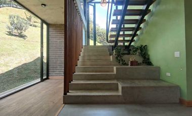 VENDO CASA ENVIGADO ESCOBERO