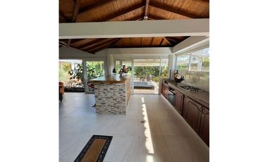 Casa campestre en venta/ caimo Armenia/ un solo piso