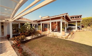 Casa campestre en venta/ caimo Armenia/ un solo piso