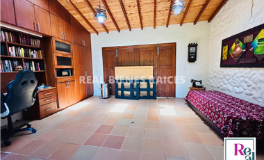 SE VENDE HERMOSA FINCA EN EL CARMEN DE VIBORAL