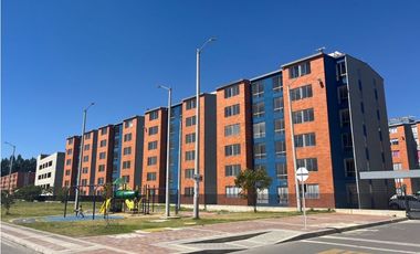 Vendo apartamento cerca universidad Militar con hermosa vista