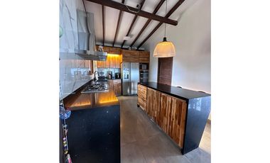 Vendo Finca en Sabaneta Antioquia 3150m2 Vereda la Doctora