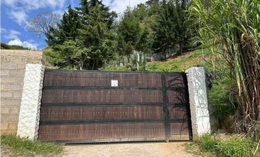 Vendo Finca en Sabaneta Antioquia 3150m2 Vereda la Doctora