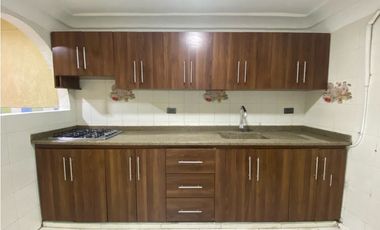 Casa de dos pisos más terraza en venta Barrio Las Américas Palmira