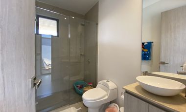 Casa en conjunto cerrado en ALQUILER, sector Villa Campestre