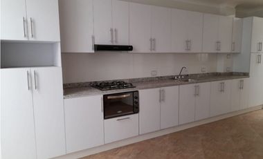 Se vende hermosa casa remodelada Barrio Las Mercedes Palmira Valle