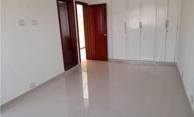 Se vende hermosa casa remodelada Barrio Las Mercedes Palmira Valle