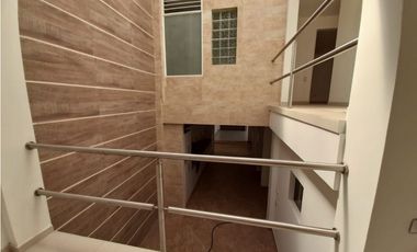 Se vende hermosa casa remodelada Barrio Las Mercedes Palmira Valle