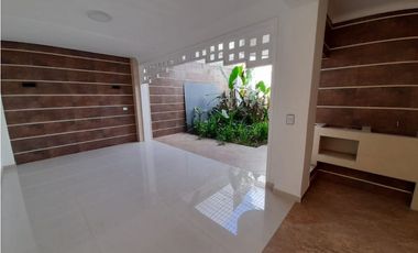 Se vende hermosa casa remodelada Barrio Las Mercedes Palmira Valle