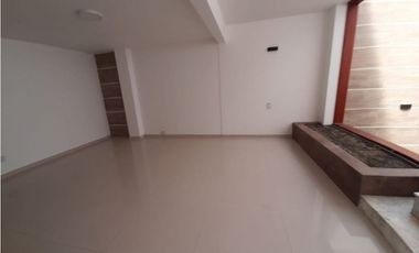 Se vende hermosa casa remodelada Barrio Las Mercedes Palmira Valle