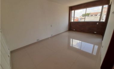 Se vende hermosa casa remodelada Barrio Las Mercedes Palmira Valle