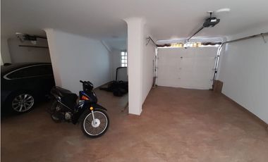 Se vende hermosa casa remodelada Barrio Las Mercedes Palmira Valle