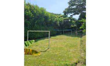 Casa Con Piscina En Condominio Miralomas De Holanda
