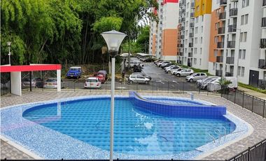 SE VENDE APARTAMENTO DE 2 ALCOBAS. coliseo del café