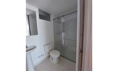 SE VENDE APARTAMENTO DE 2 ALCOBAS. coliseo del café