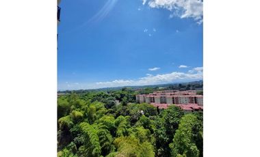 SE VENDE APARTAMENTO DE 2 ALCOBAS. coliseo del café