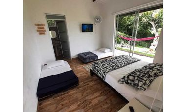 En Venta Casa Campestre con Piscina Privada y  Aljibe, La Mesa Cund.