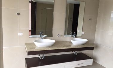 CASA CAMPESTRE 625 M2 ALTOS DE YERBABUENA CHIA | 256 |