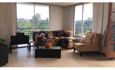 HERMOSA CASA EN MARINILLA