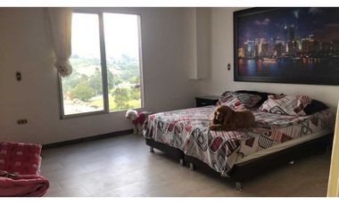 HERMOSA CASA EN MARINILLA