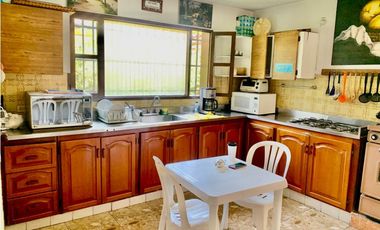 Casa con excelente ubicación en venta en La Aguacatala