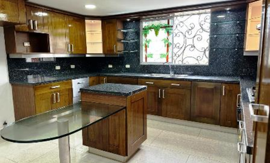 Casa en el Poblado Las Palmas Urbanizacion Alqueria Suiza