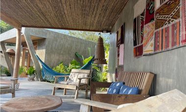CASA SELVA ROSA PALOMINO