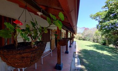 Finca en venta en El Carmen de Viboral