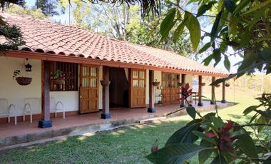 Finca en venta en El Carmen de Viboral