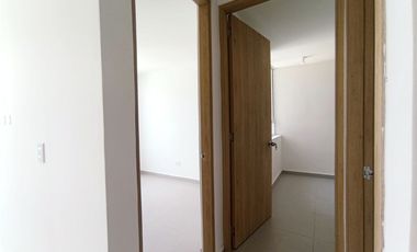 SE ALQUILA APARTAMENTO EN PARAISO CENTRAL
