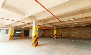 SE ALQUILA APARTAMENTO EN PARAISO CENTRAL