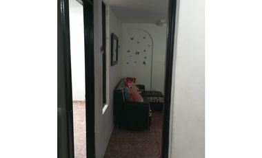 VENDO CASA CORALES DUPLEX CON LOCAL