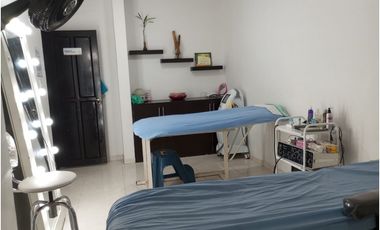 VENDO CASA CORALES DUPLEX CON LOCAL