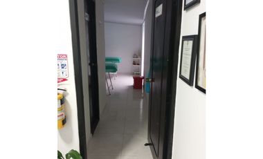VENDO CASA CORALES DUPLEX CON LOCAL