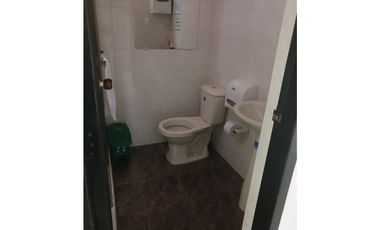 VENDO CASA CORALES DUPLEX CON LOCAL