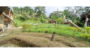 Casa Campestre Con Amplia Zonas Verdes