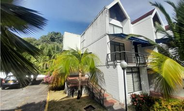 CASA EN VENTA CONJUNTO RESIDENCIAL LOS MANGOS GIRARDOT, CUND