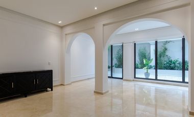 SE VENDE CASA  PARA ESTRENAR ESTILO PARISINO EN BARRIO RIOMAR BQUILLA