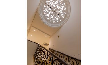 SE VENDE CASA  PARA ESTRENAR ESTILO PARISINO EN BARRIO RIOMAR BQUILLA