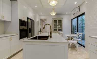 SE VENDE CASA  PARA ESTRENAR ESTILO PARISINO EN BARRIO RIOMAR BQUILLA