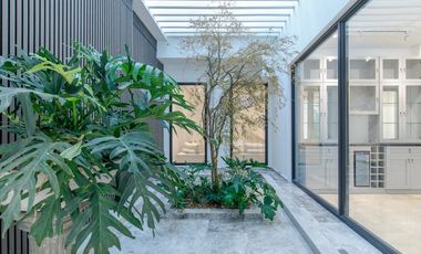SE VENDE CASA  PARA ESTRENAR ESTILO PARISINO EN BARRIO RIOMAR BQUILLA