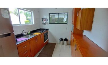Casa De Un Piso En Conjunto Cerrado En La Mesa Cundi