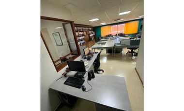 Oficina muy bien situada - Sector Guayabal