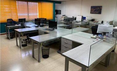 Oficina muy bien situada - Sector Guayabal